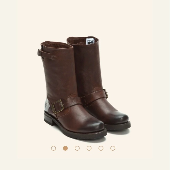 Frye Shoes - 𝅺FRYE Veronica Short Dark Brown Leather Boot Size 7.5 Like New